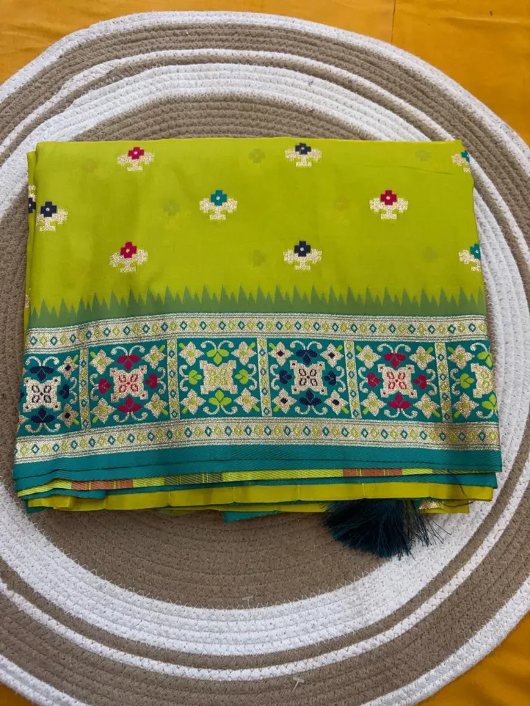 American Paithani Silk MNS10