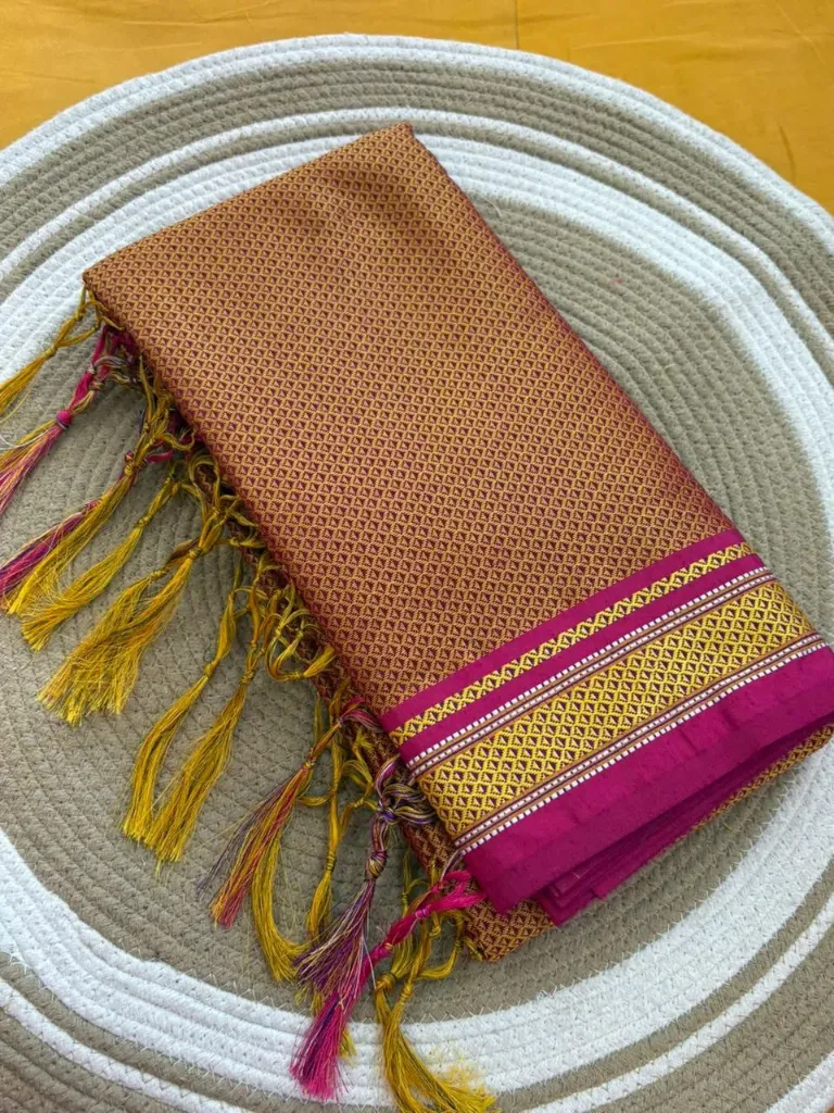 Traditional Khana PY KH01